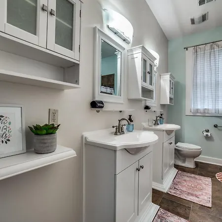 Downtown Historic 2Bdrm, Walk To Riverwalk, Alamo; Beautifully Renovated! San Antonio Exterior photo